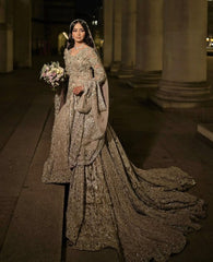 The Zar-e-Afshan Hand-Embellished Champagne Gold Bridal Lehenga & Pishwas