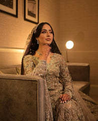 The Zar-e-Afshan Hand-Embellished Champagne Gold Bridal Lehenga & Pishwas
