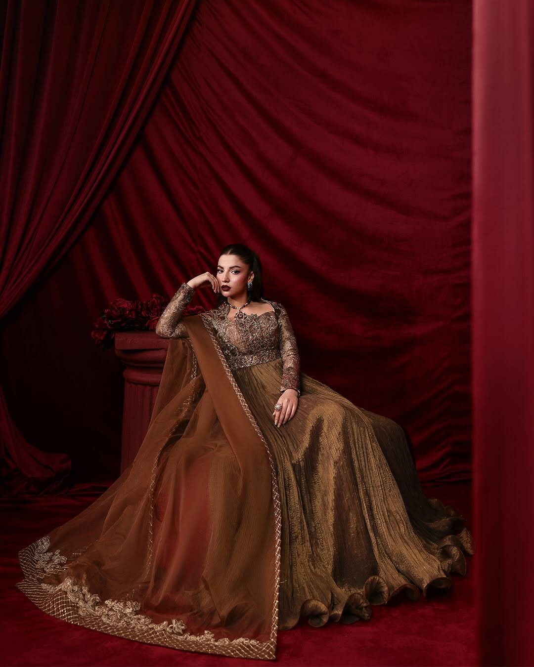 Gold Crushed Silk Pishwas