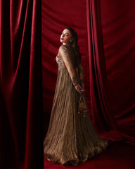 Gold Crushed Silk Pishwas