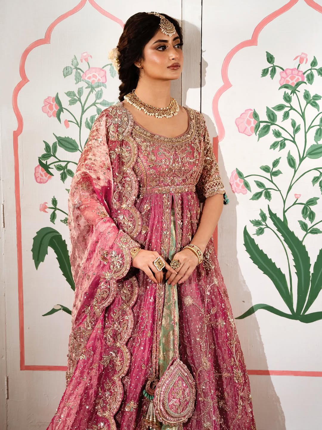 Gul-e-Zar | Hand-Embellished Royal Magenta Pishwas