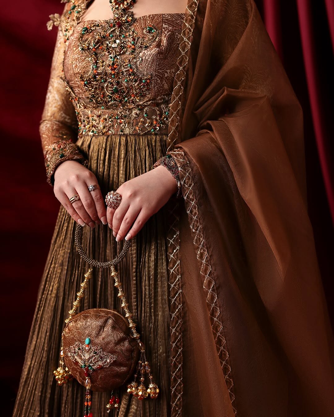 Gold Crushed Silk Pishwas