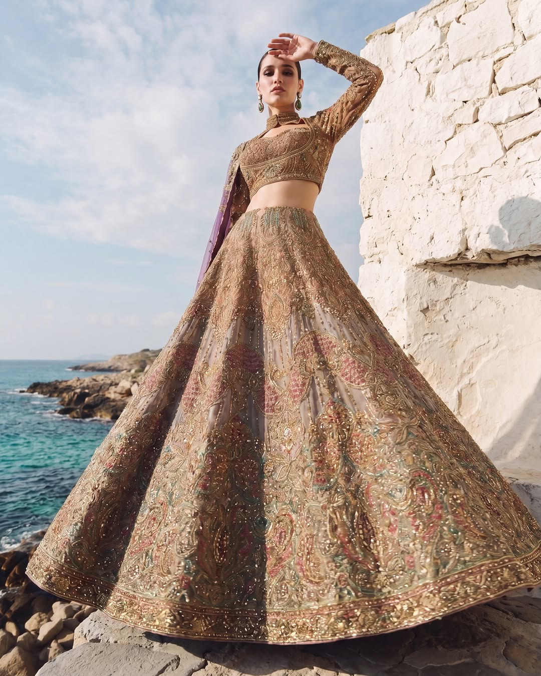 Luxury Hand-Embellished Pastel and Gold Bridal Lehenga – Traditional Zardozi Wedding Dress