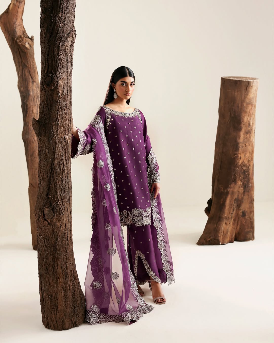 Midnight Zardozi: Hand-Embellished Black & Dark Blue Shalwar Kameez